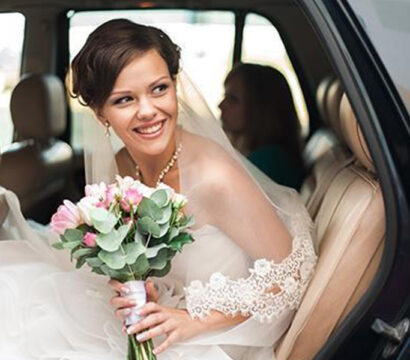 Make Your Smile Dazzling For Your Wedding!