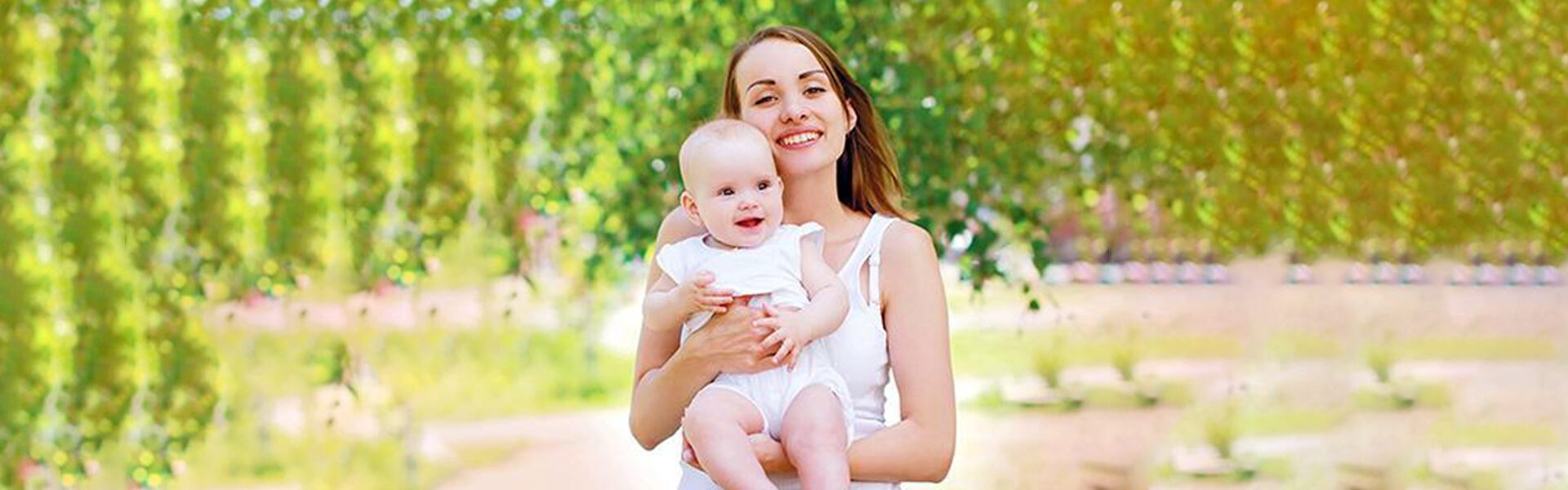 Thumb Sucking, Pacifiers, and Your Baby’s Teeth